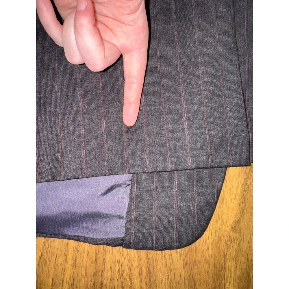 Hickey Freeman Loro Piana Super 120s Wool Pinstripe Blazer 48 Long Charcoal Grey